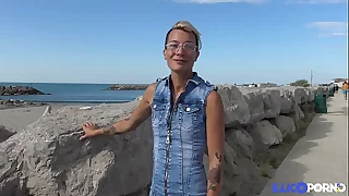Cheyenne, milf sexy, reverence chilling sodomie en plein freshen